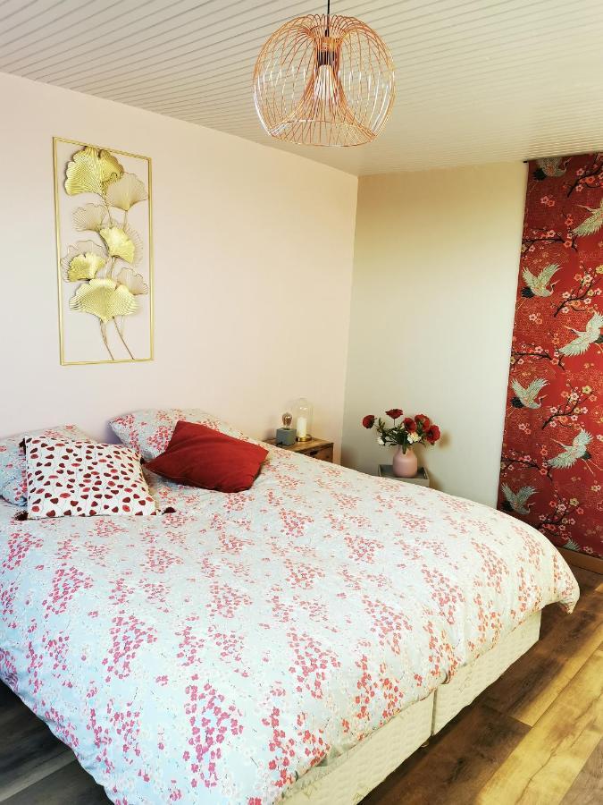 Bed and Breakfast Domaine De L'Esperance, Chambre Rose Bersaillin Экстерьер фото